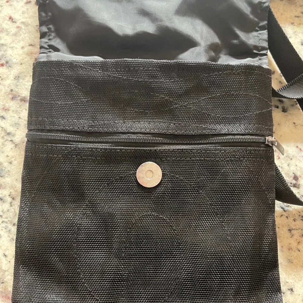 Smateria Crossbody Bag Womens Small Black Sustainable Mesh Recycled Netting Eco